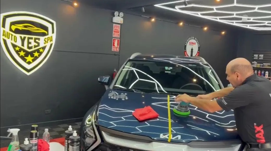 Servicio de detailing en Auto Yes Spa
